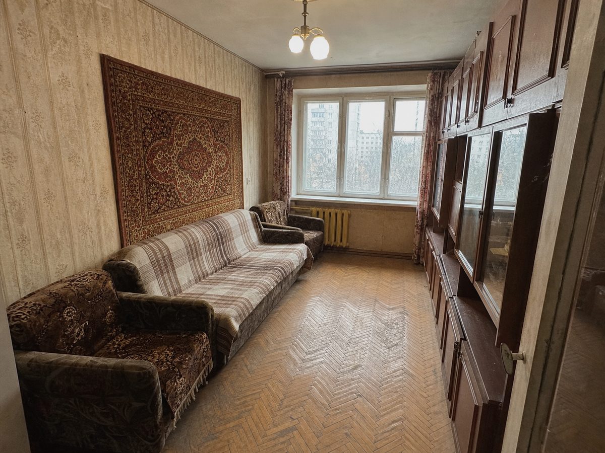 Apartament 2 camere — Înainte
